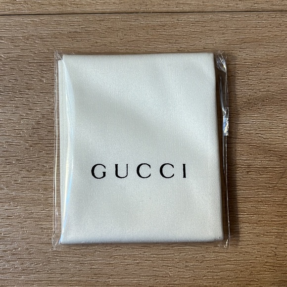 Gucci Case - Picture 6 of 7